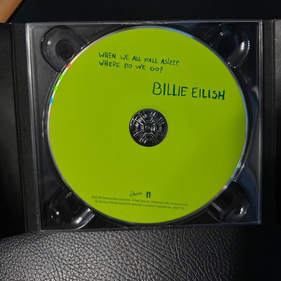 Billie Eilish - When we all fall asleep where do we go Album CD - Picture 2 of 5